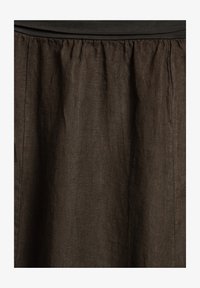 Unausgewählt, schwarz