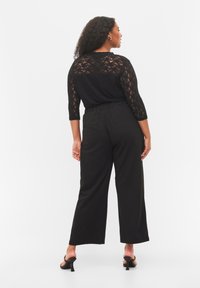 Zizzi LOOSE - Hlače - black