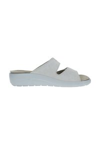 Sandalo scivoloso in suede grigio chiaro con due aperture larghe, soletta sagomata e suola piattaforma bianca con battistrada testurizzato.