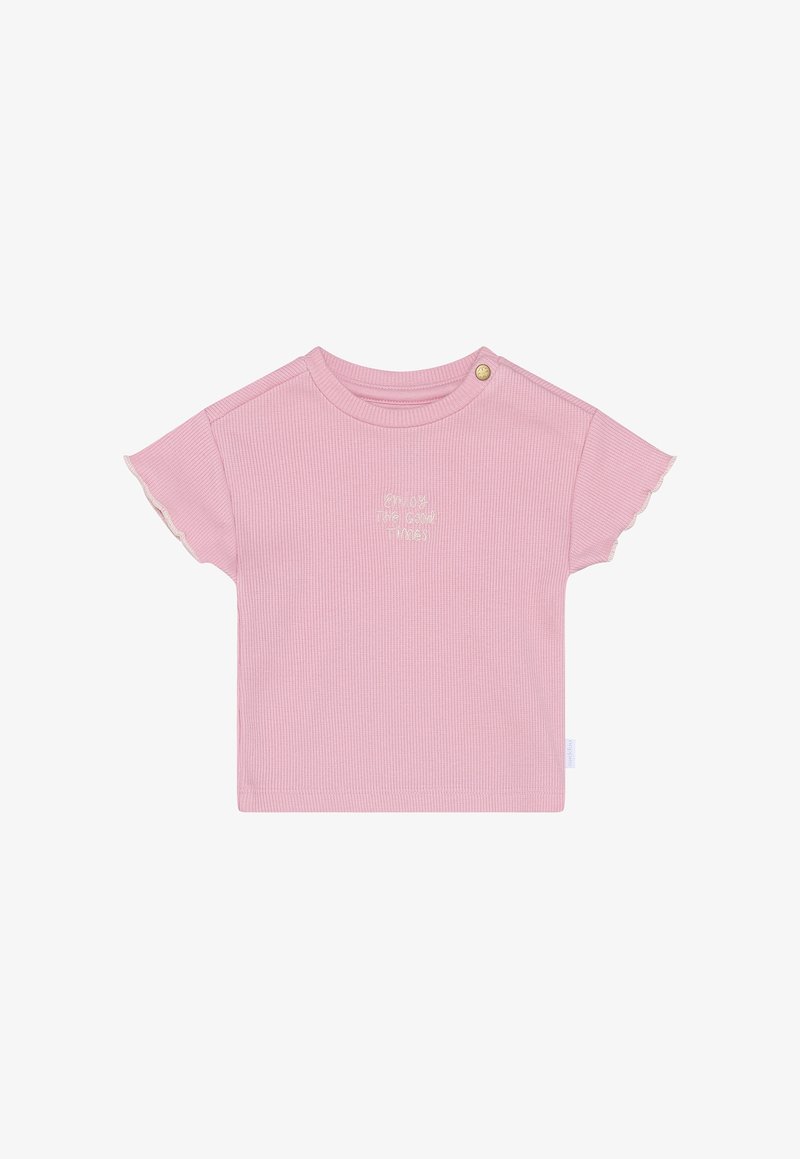 T-shirt pour enfants rose à côtes, avec des manches courtes volantées, un col rond et une phrase brodée décorative à l'avant.
