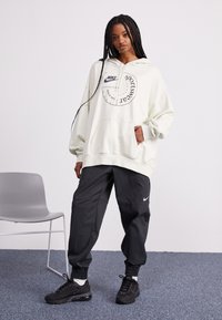 Nike Sportswear Tenisky - black