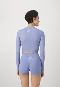 Nebbia WOMENS LONG SLEEVE - Tops ar garām piedurknēm - light purple