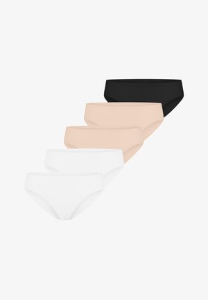 Cinq culottes pour femmes de style hipster en noir, deux beiges et deux blanches, disposées en rangée diagonale descendante sur fond blanc.