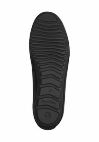 Svart sko sula med strukturerade spår för grepp, släta kanter och en rund logostämpel. Storlek 37 är markerad på sulan.