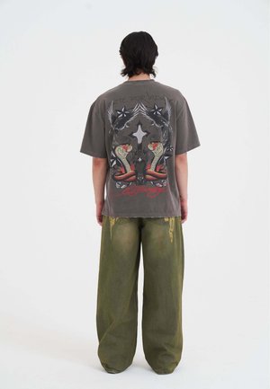 RISING RELAXED - T-shirt print - brown