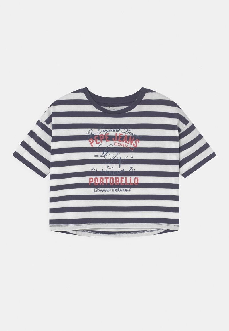 Pruhované tričko s krátkým rukávem v námořnické modré a bílé barvě, s cropped střihem a grafickým textem v červené a modré na přední straně. Kulatý výstřih.