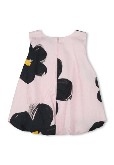 Top senza maniche rosa con grandi motivi floreali neri e accenti gialli, tessuto morbido, chiusura con zip sul retro e design svasato.