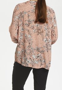 Kaffe Camicia - beige