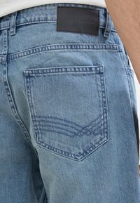 TOM TAILOR Denimové šortky - blau