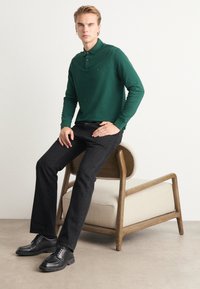 Tommy Hilfiger 1985 REGULAR LS - Topper langermet - ornamental green