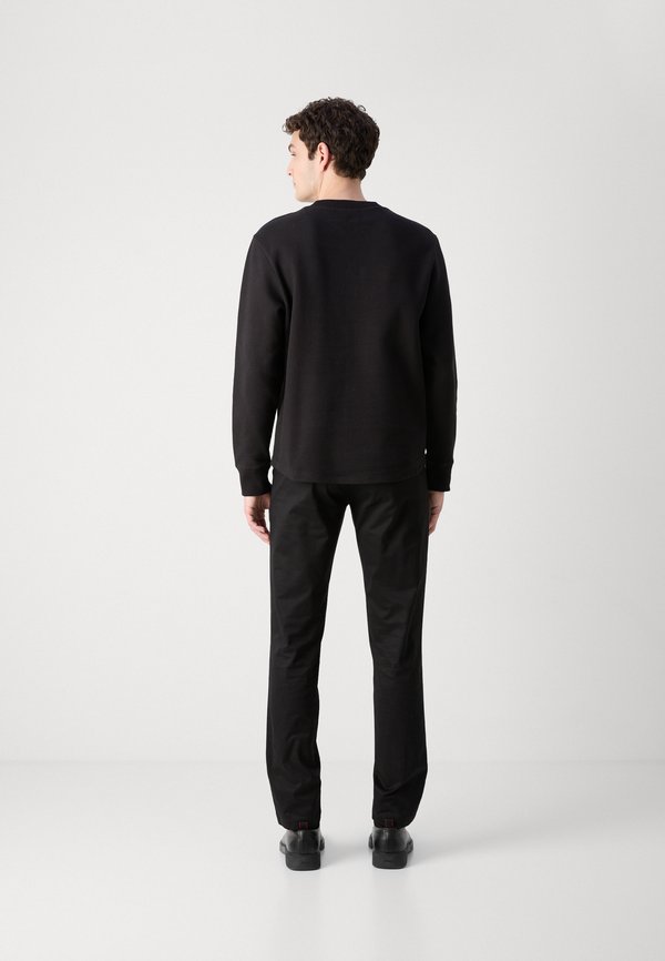 MONOLOGO TEE - Long sleeved top3