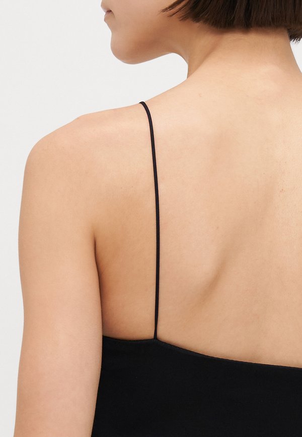 ONLBELLA SEAMLESS PADDED  - Undershirt2