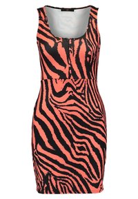 Tajt passande klänning i orange med svarta zebraränder, med rund halsringning och dragkedjedetalj fram. Tillverkad av ett smidigt, stretchigt material.