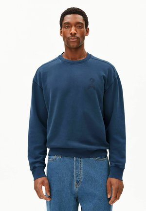 ARMEDANGELS ARMEDANGELS ICONIC Å GMT DYE - Sweatshirt - tinted navy washed