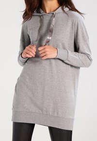 Vero Moda Jersey con capucha - mottled light grey