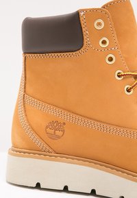 Timberland Bottines à lacets - yellow