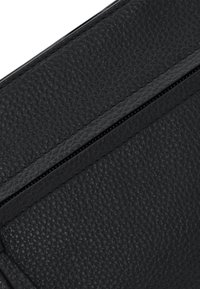 Braun Büffel HANNA - Borsa a tracolla - schwarz