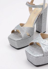 LIMMA VALENT - Sandalias de tacón - silver