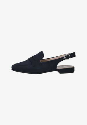 Zwarte loafer voor dames met een slingback-bandje, zilverkleurige gesp, lage hak en instapmodel.