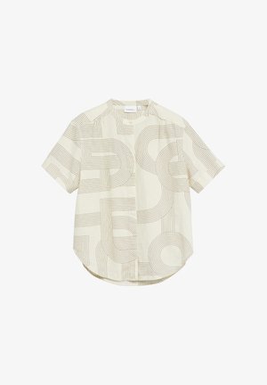 Kremowa bluzka z krótkim rękawem z geometrycznymi wzorami linii w kolorze beżowym, okrągłym dekoltem i zapinana na guziki z przodu.