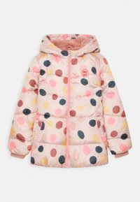 Veste rose rembourrée avec des pois multicolores, dotée d'une capuche, d'une fermeture éclair à l'avant et de deux poches latérales. Texture douce et design léger.