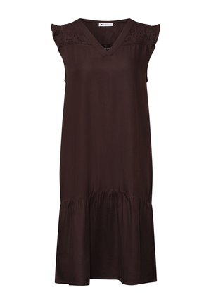 Ærmeløs mørkebrun midi-kjole med V-halsudskæring, blonderdetalje på skuldre og samlet flæsekant.