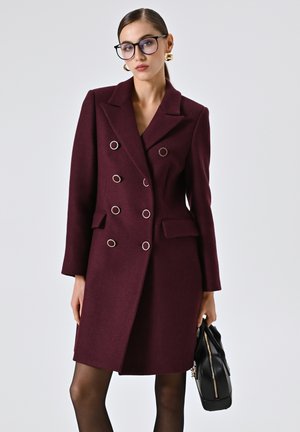 DOPPIOPETTO - Cappotto corto - red