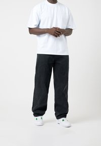 EIGHTYFIVE Vaqueros baggy - black