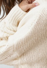 Massimo Dutti Trui - beige