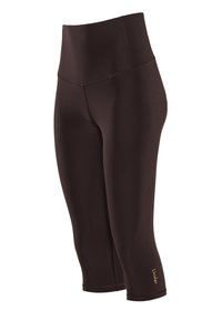Magas derekú, sötétbarna rövid leggings látható varrással és egy kis arany márkajelzéssel az egyik láb aljánál.