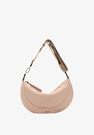 Borsa a spalla in pelle rosa con design curvo, dotata di tracolla rimovibile, hardware metallico e chiusura a zip.