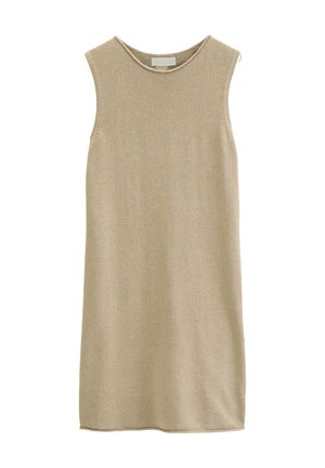 Beżowa dzianinowa sukienka bez rękawów z okrągłym dekoltem i prostym dołem, prezentowana na białym tle.