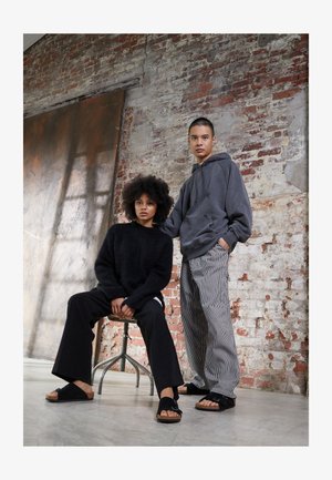 Birkenstock Z�RICH VL REGULAR - Sandals - black