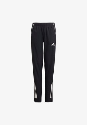 Pantaloni sportivi neri con vita regolabile, caratterizzati da tre strisce bianche sulla parte inferiore delle gambe e un logo Adidas sulla coscia sinistra.