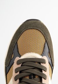 GANT PROFELLOW - Trainers - olive