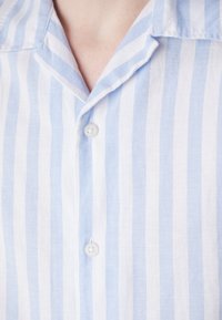 Selected Homme SLHRELAXSUN SHIRT RESORT - Marškiniai - cashmere blue