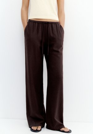 PULL&BEAR RUSTIC - JOGGER - Nadrágok - brown