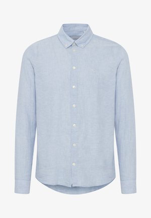 Jasnoniebieska, długosleeve koszula z lnu, z kołnierzykiem zapinanym na guziki, z przodu guziki, subtelnym logo na piersi i zaokrąglonym bokiem.
