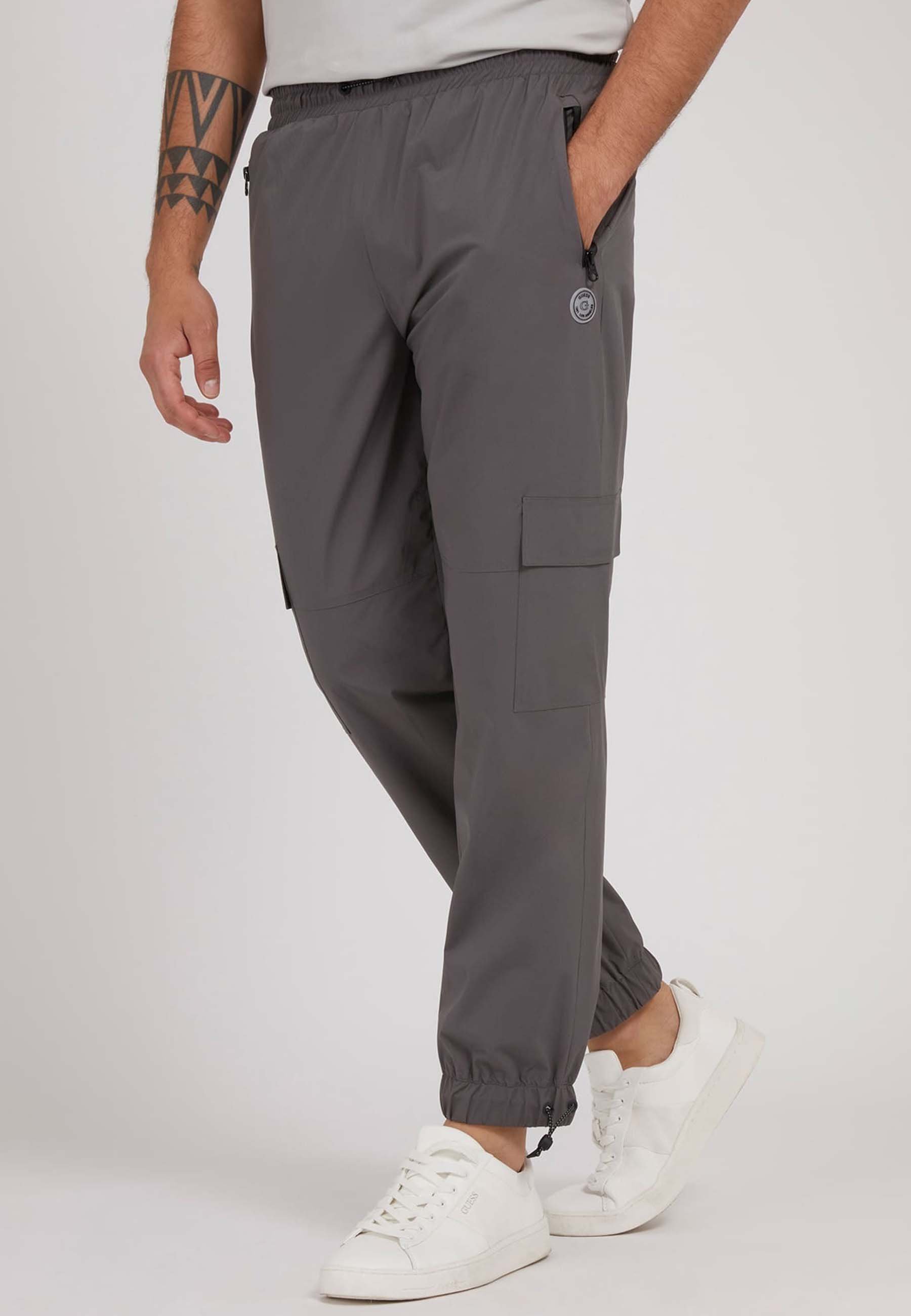 Pantalones grises | adidas Argentina