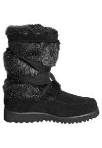 Czarny zamszowy but z imitacją futra na górze, regulowanymi paskami, płaską gumową podeszwą i zaokrąglonym noskiem.