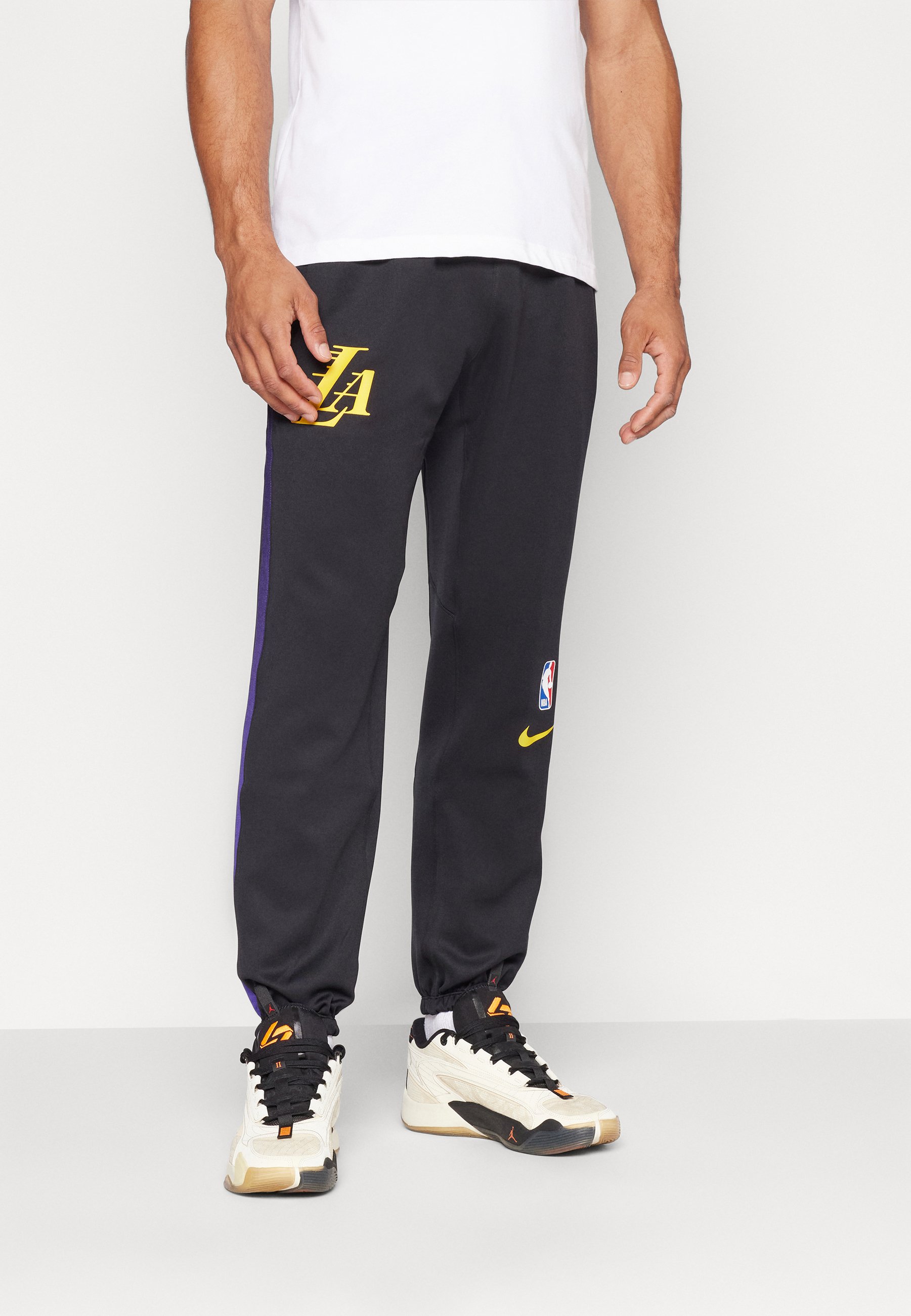 Nike Los Angeles 寛ぎ Lakers スナップパンツ