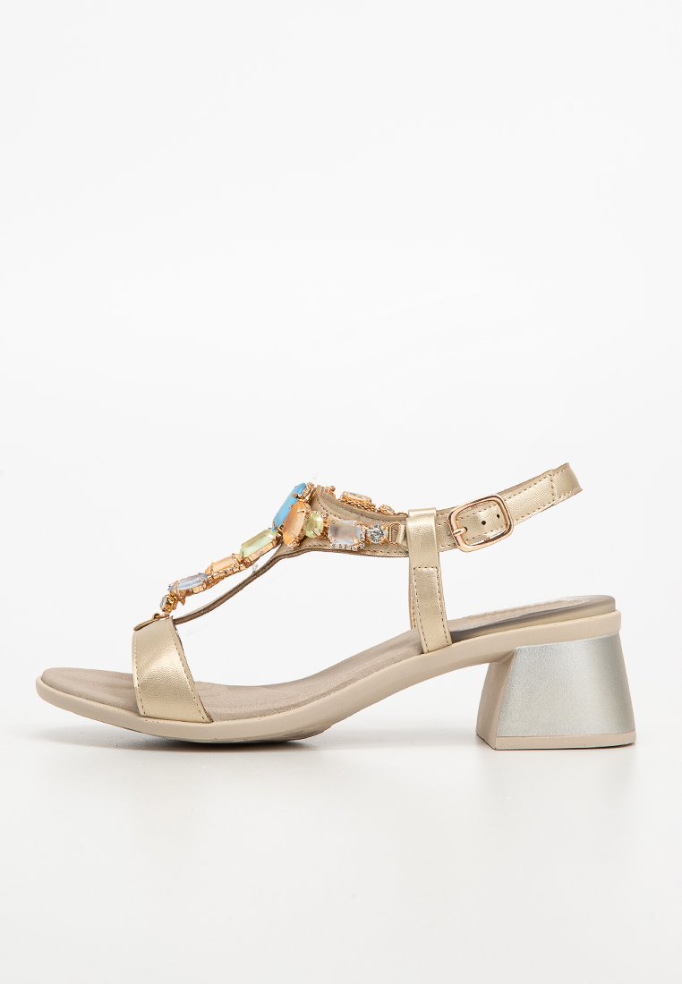 Sandalias
