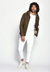 Maze Lederjacke - olive