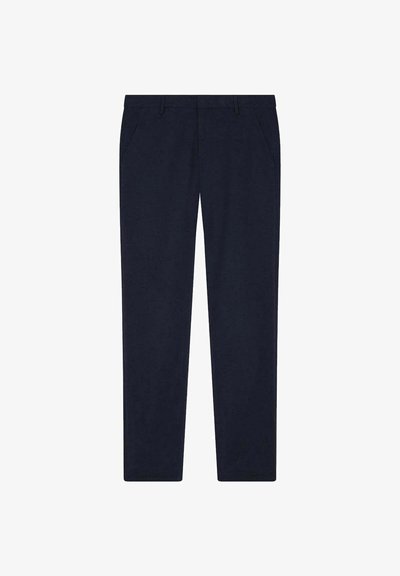 Navyblauwe, recht gesneden broeken gemaakt van zachte stof. Bevat zijzakken, riemlussen en een nette tailleband. Geen zichtbare patronen of accenten.