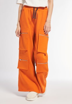 TRNPOPLAB - Pantaloni cargo - arancio