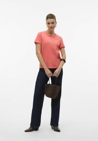 Vero Moda VMPAULA - T-shirt basic - dubarry