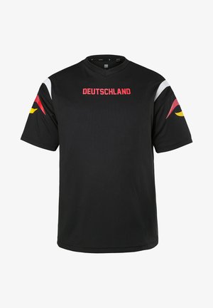 Czarna sportowa koszulka z krótkim rękawem z napisem "DEUTSCHLAND" w czerwonym kolorze na piersi oraz czerwonymi, żółtymi i białymi akcentami graficznymi na rękawach.