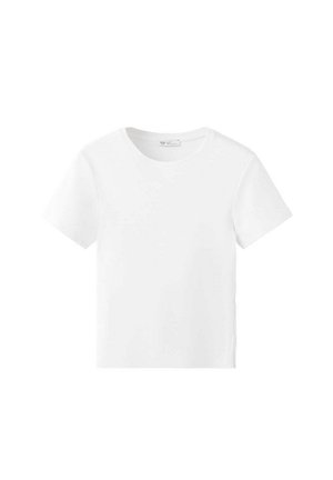 Schlichtes weißes T-Shirt mit kurzen Ärmeln und Rundhalsausschnitt, flach liegend präsentiert mit einem einfachen, sauberen Design ohne sichtbare Muster oder Logos.