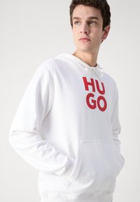 HUGO DALTORRESON - Sweatshirt - white