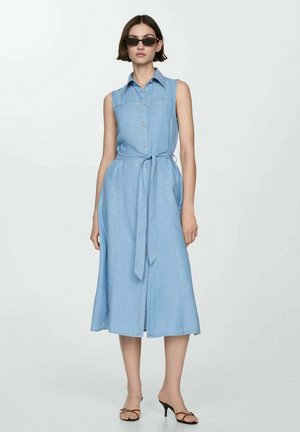 THEA - Robe en jean - hellblau